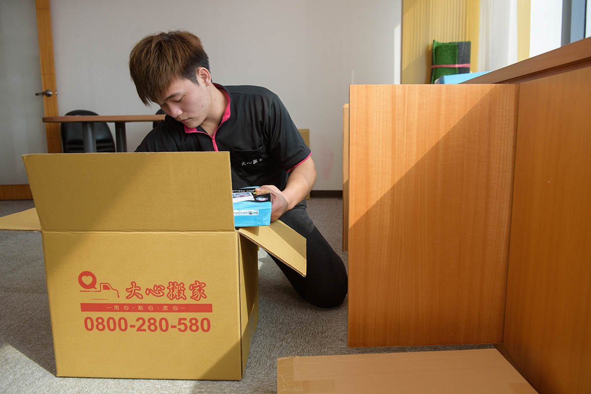 搬家救星！免動手搬家服務內容與費用計算一次告訴你！