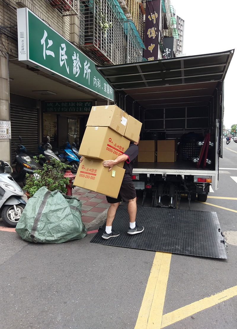 長途搬家．板橋南投 - 大心搬家